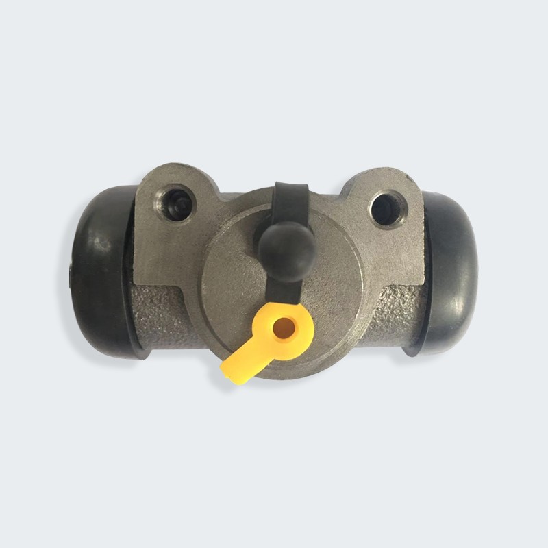 Komatsu forklift 2-3 ton brake cylinder Komatsu forklift 2-3 ton brake cylinder